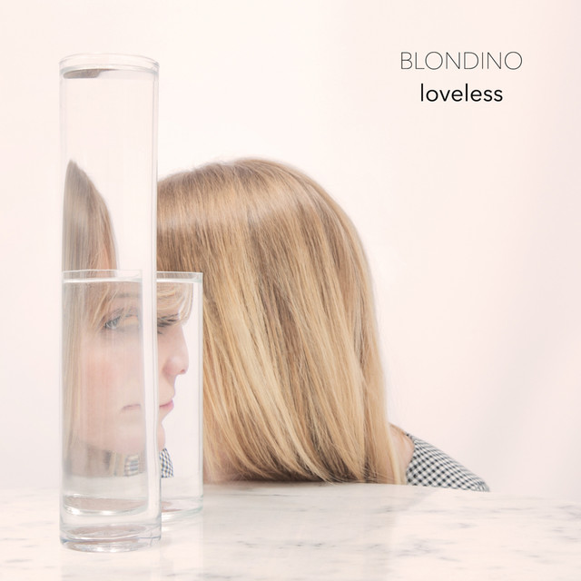 Blondino Photo