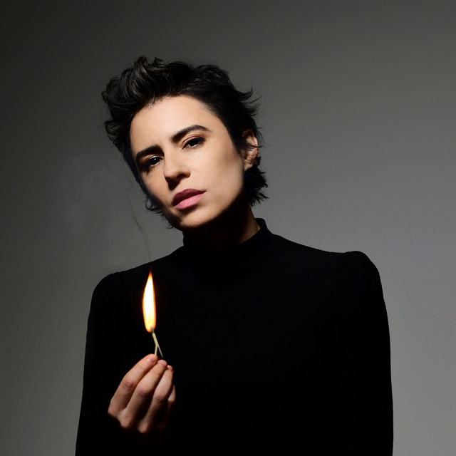 Leslie Mendelson photo