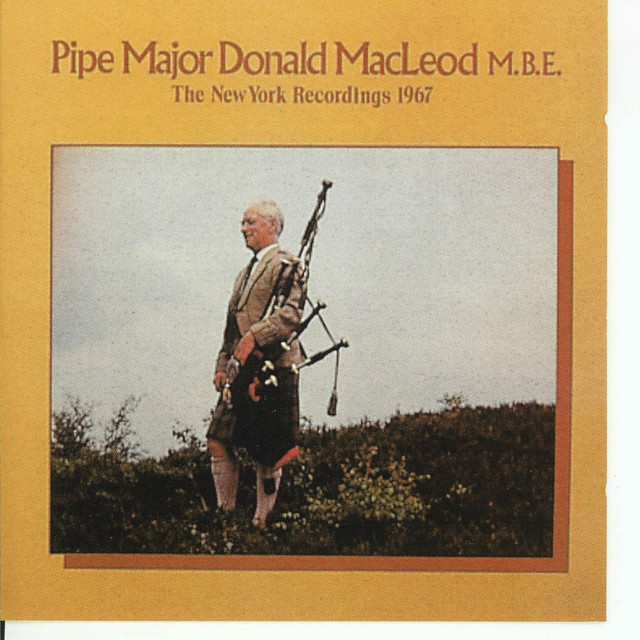 Pipe Major Donald MacLeod Photo