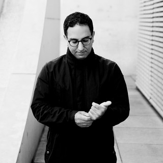 Aril Brikha Photo