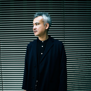 Satoshi Tomiie Photo
