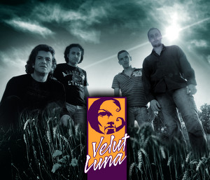 Velut Luna