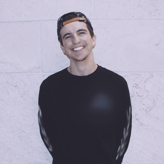 Jay Days Photo