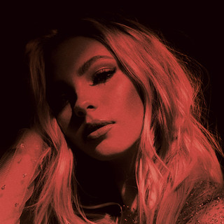 Jordyn Jones Photo