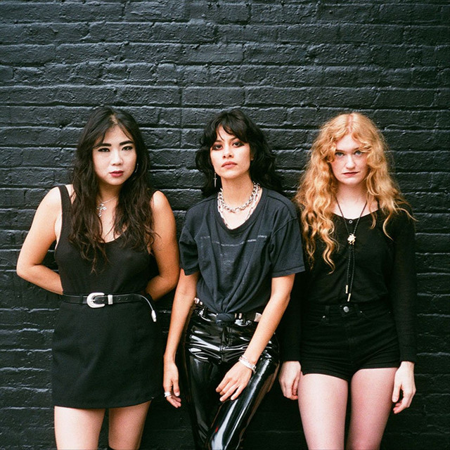 L.A. Witch photo