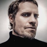 Arno Carstens profile