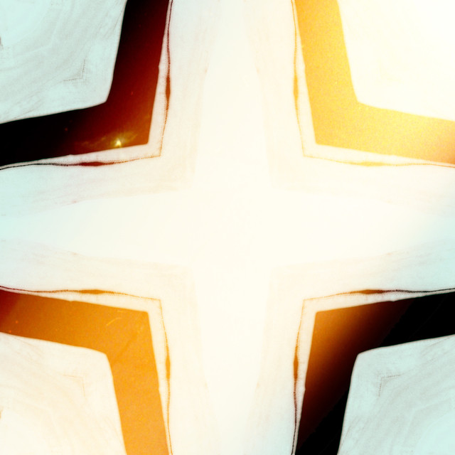 Musik Album 'HYMNS TO THE NIGHT'