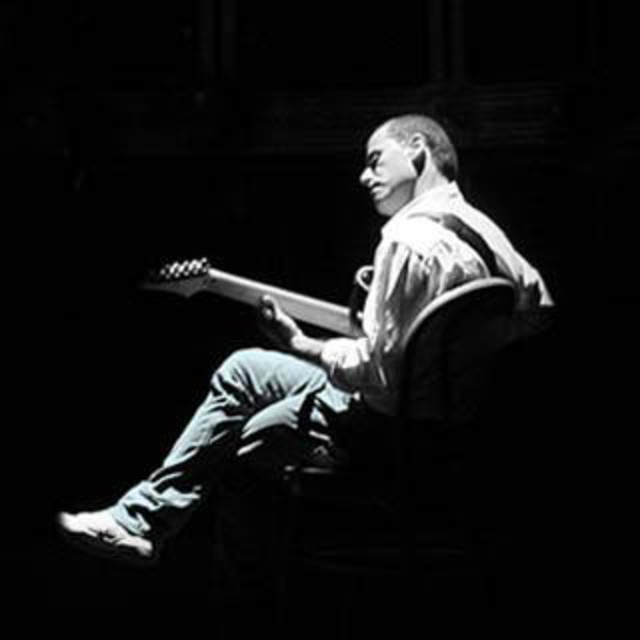 Edú Lombardo photo