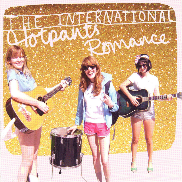 Hotpants Romance Photo