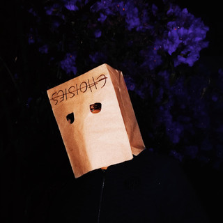 C H O I S I E S Photo