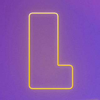 Leontine Photo