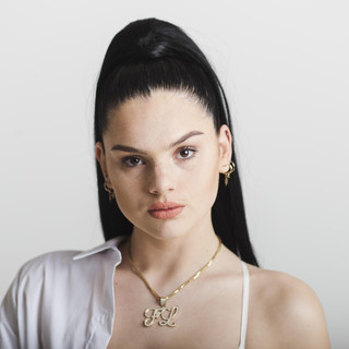 Famke Louise Photo