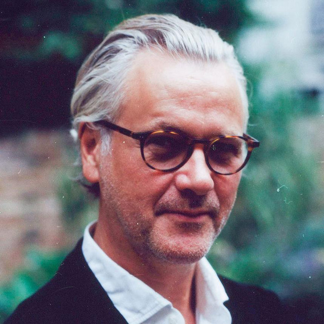 Guy Chambers photo