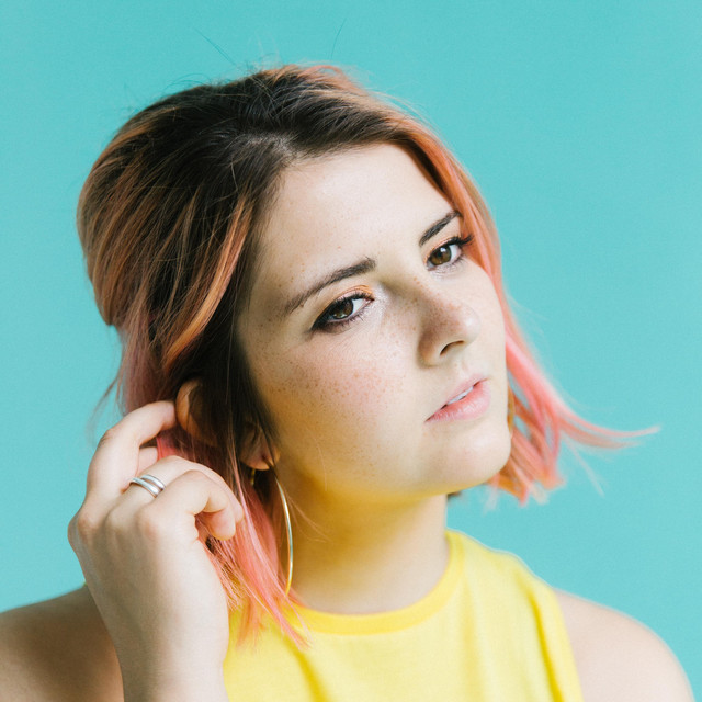 Musik Artist Emily Burns