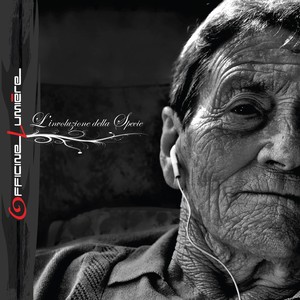 Officine Lumi&egrave;re