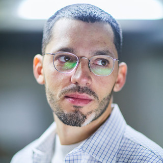 Young Pulse Photo