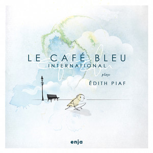 Cafe Bleu International, Le