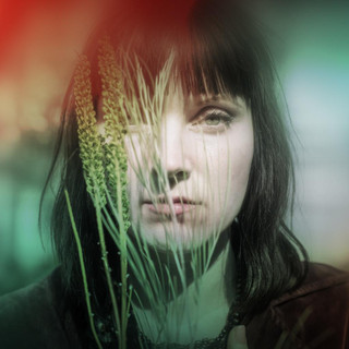 Lindy-Fay Hella Photo