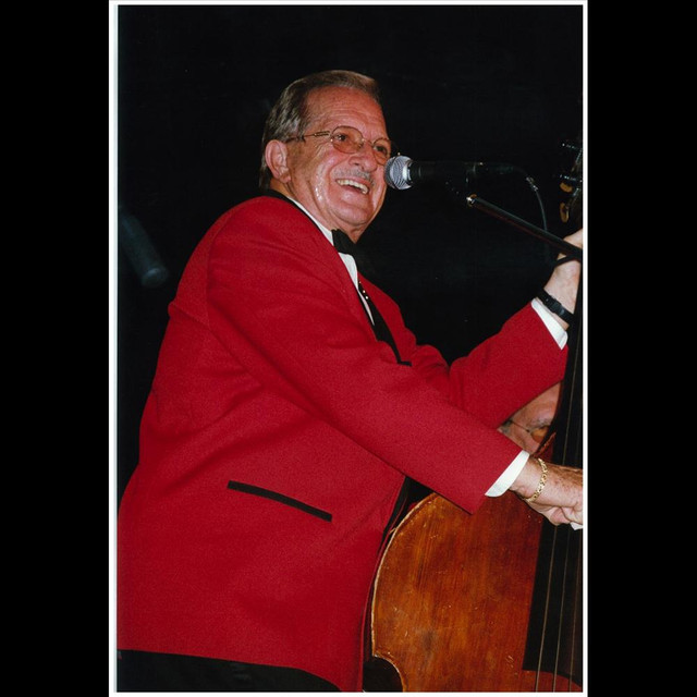 Marshall Lytle Photo