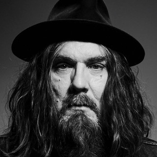 LeE HARVeY OsMOND Photo
