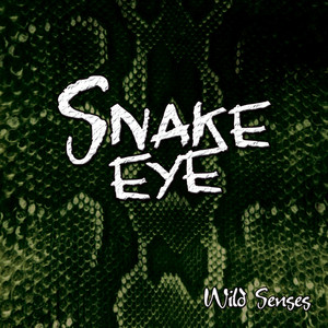 Snake Eye Photo