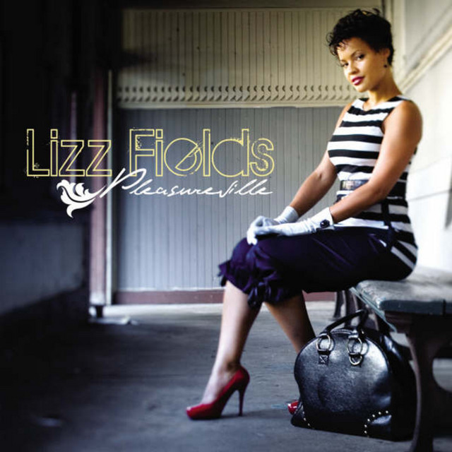 Lizz Fields Photo
