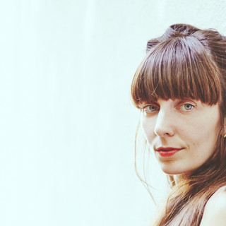 Anna Ash Photo