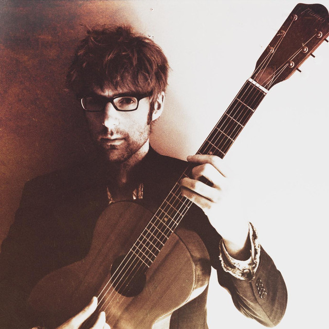 Nyles Lannon photo