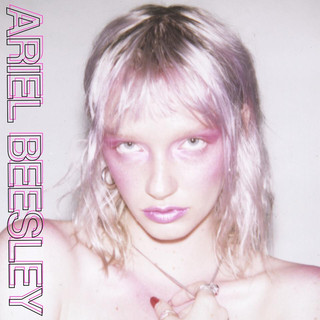 Ariel Beesley Photo