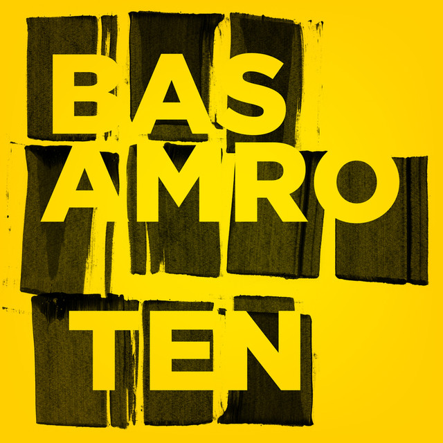 Bas Amro Photo