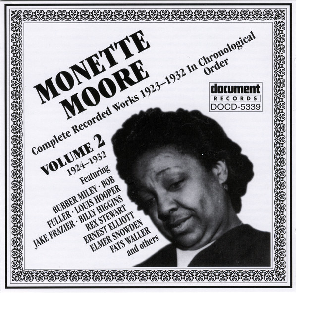 Monette Moore Photo