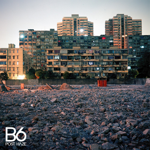 B6 Photo
