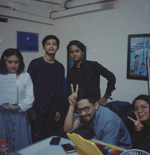 Titik Koma poster