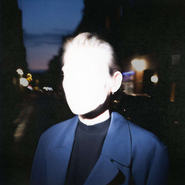 Musik Album: 'Stray' von  Thomas Azier