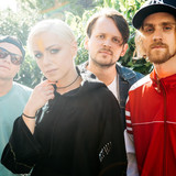 Tonight Alive Photo