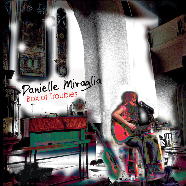 Danielle Miraglia photo