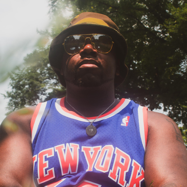 Mr. MFN eXquire photo