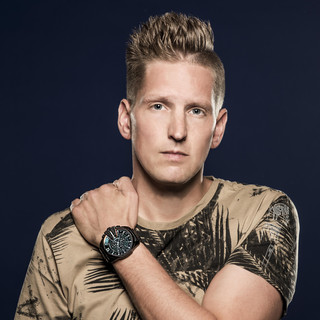 Nils van Zandt Photo