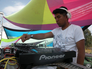 Zir Rool Photo