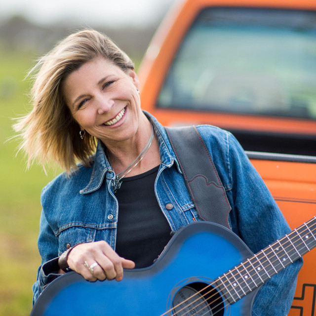 Terri Hendrix photo