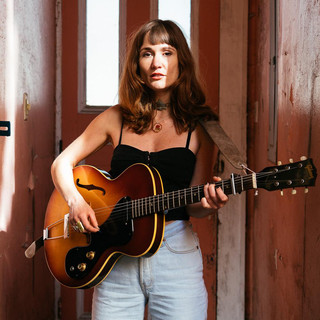 Esther Rose Photo
