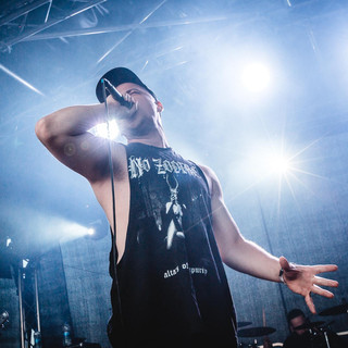 Aversions Crown Photo