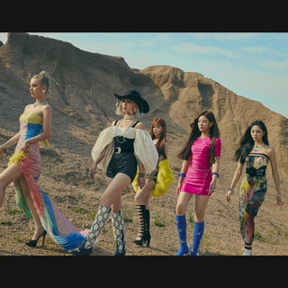 ITZY photo