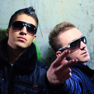 Colonia ft. Manche & Challe Salle