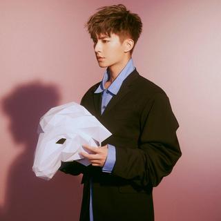 炎亞綸 Photo
