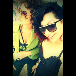 Akwarian Sea Rebel & Lyn Melodix
