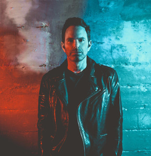 Josh Charles Photo