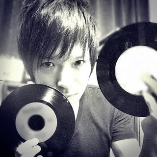 T-Groove Photo
