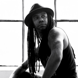 Julian Taylor Band Photo