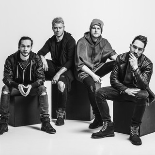 Cloud 9 Photo